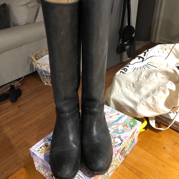 Frye riding boot - Picture 2 of 3